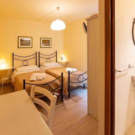 Il Borgo Ristorante Pizzeria Camere Acquapendente Ngoại thất bức ảnh